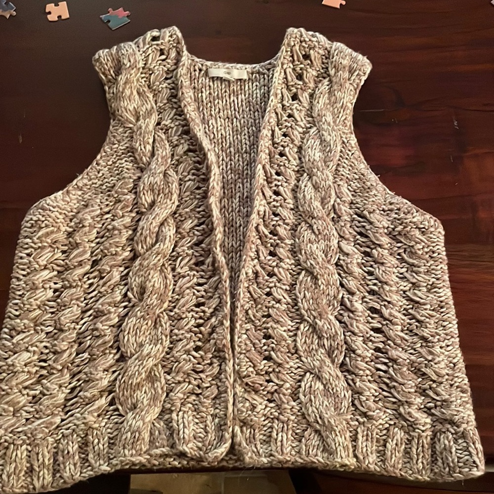 Gap knit vest, beige and white, size xs